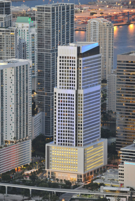 600 Brickell Photo by Robin Hill 28