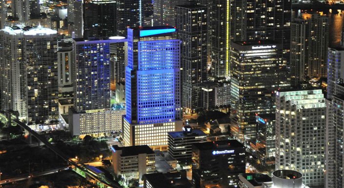 600 Brickell World Plaza 128x70 Nightime